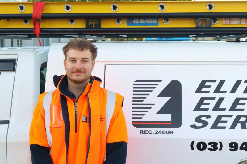 Ben, Electrician
