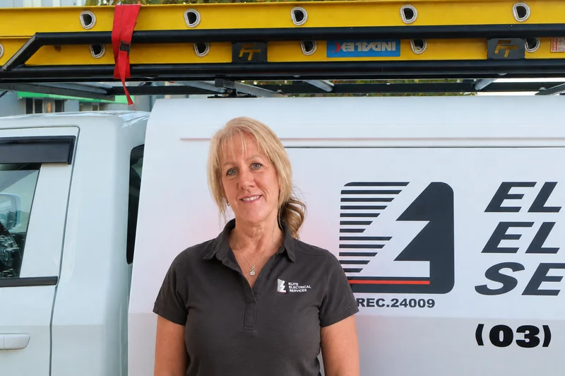 Donna, Accounts Manager