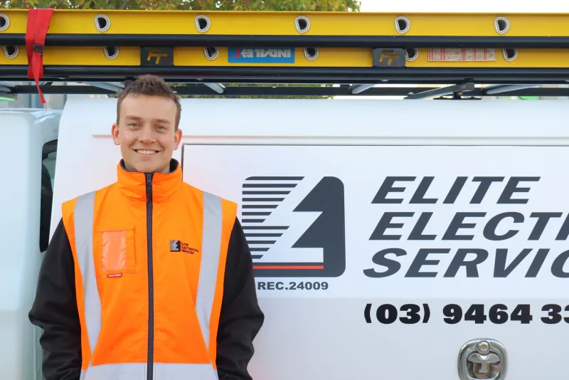 Nathan, Electrician