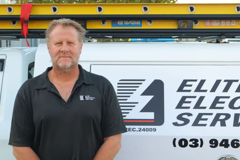 Paul, Estimator